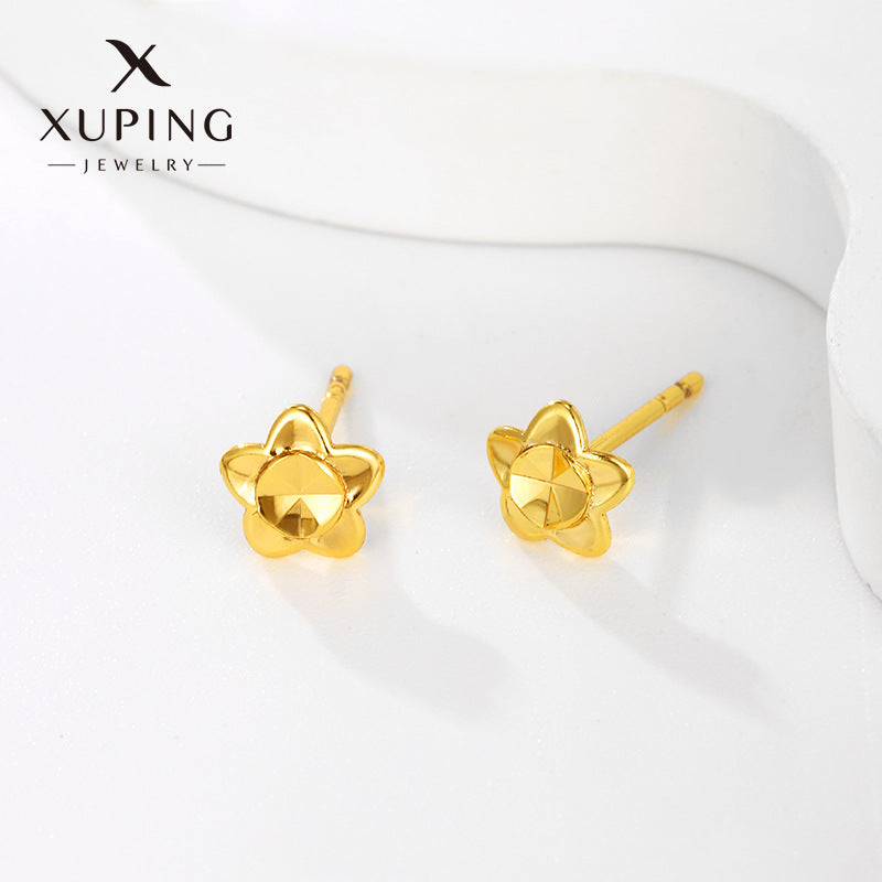 Wholesale Alloy Flower Simple and Compact Mini Summer High-end Fashion Earrings
