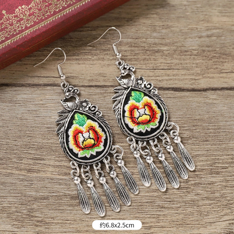 Wholesale Chinese Retro Alloy Earrings