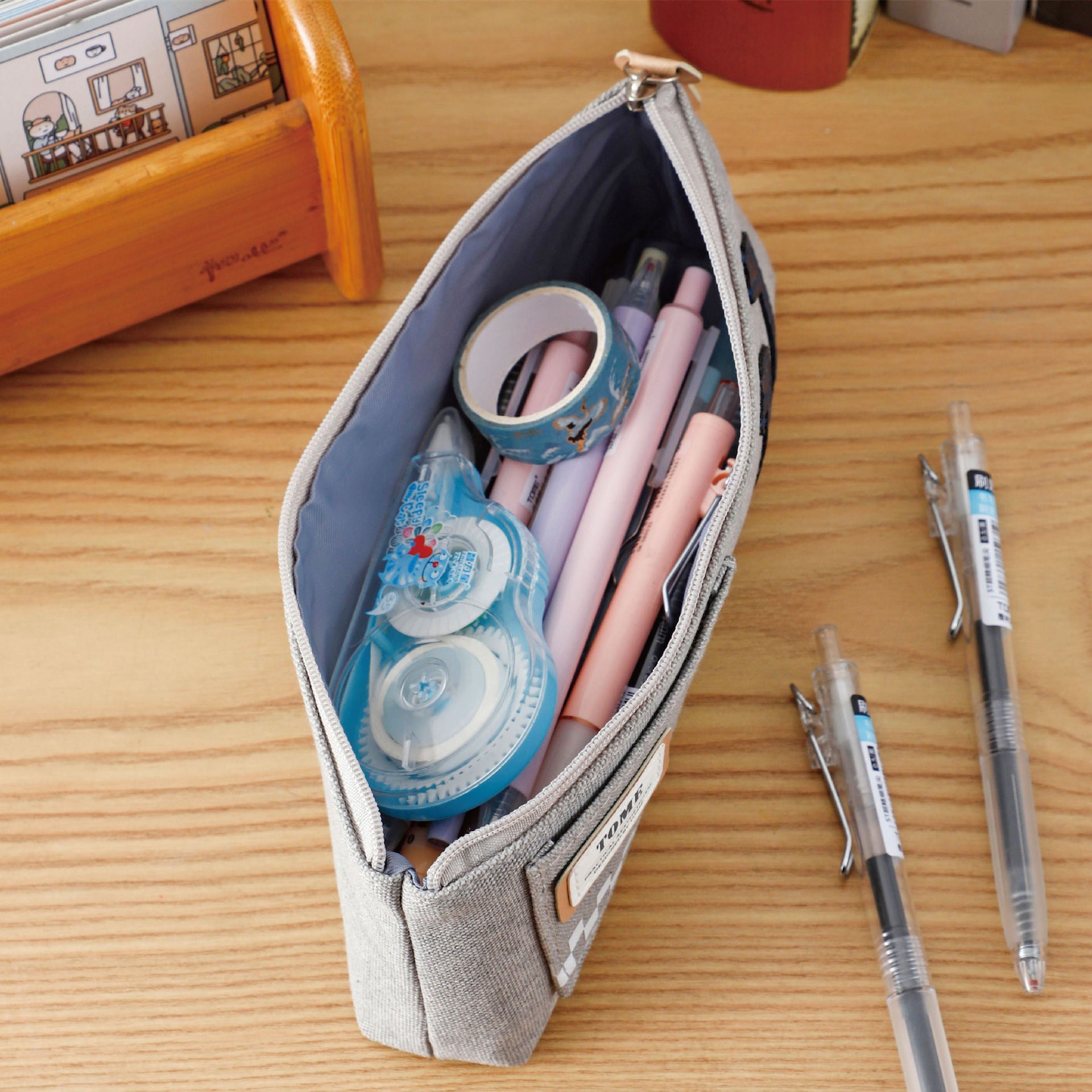 Wholesale High-capacity Zipper Canvas Pencil Case