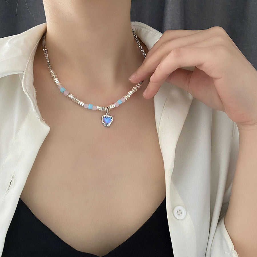 Wholesale Stitching Moonstone Heart Pendant Necklaces