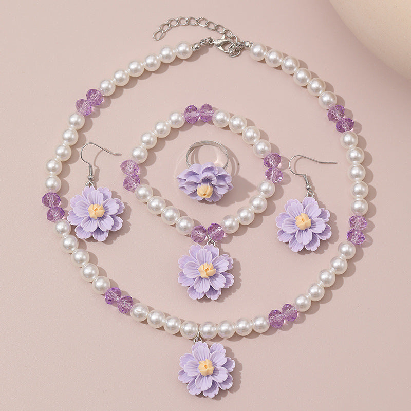 Wholesale Light luxury sweet imitation pearl flower pendant children' s necklace four-piece set