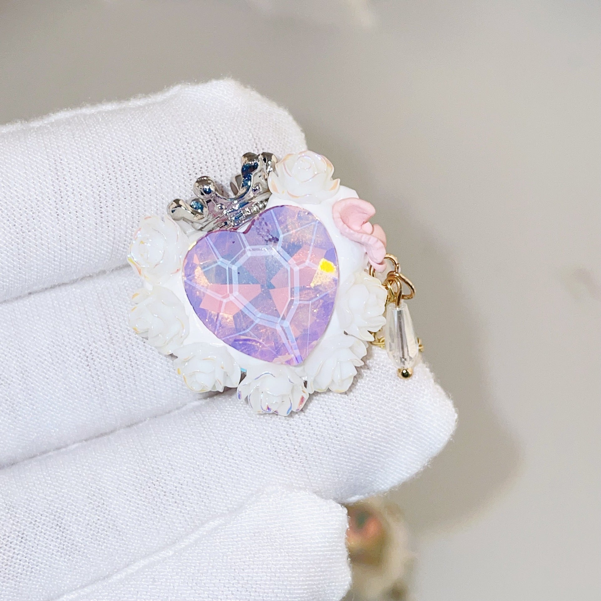 Wholesale Heart-shaped Rose Soft Clay Straight Hole Beads