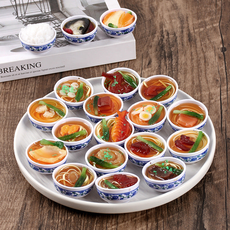 Wholesale Simulation Food 4cm Blue and White Porcelain Bowl Keychain Pendant Chinese Style Gourmet Snack Micro Food Play Model Toy