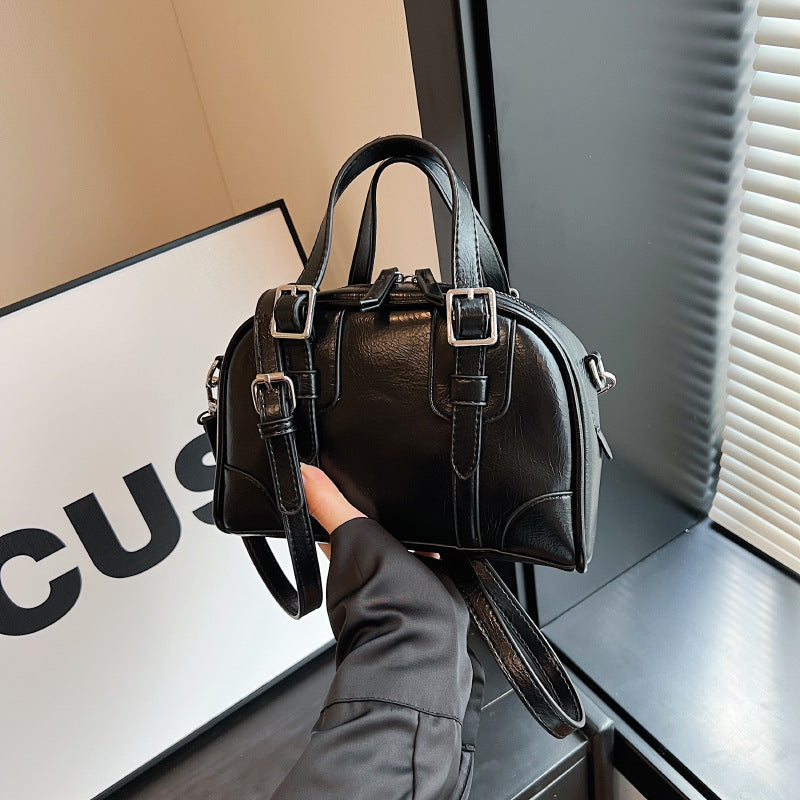 Wholesale 2023 PU Simple One Shoulder Crossbody Underarm Bag