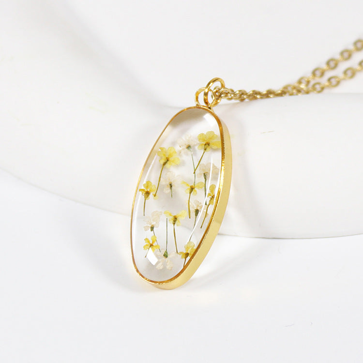 Wholesale 12pcs Colorful Baby's Breath Dripping Resin Natural Dried Flower Plant Specimen Necklace