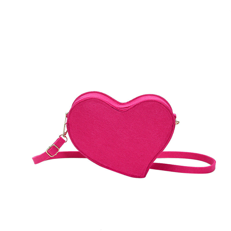 Wholesale Simple Solid Color Heart Shape PU Shoulder Messenger Bag
