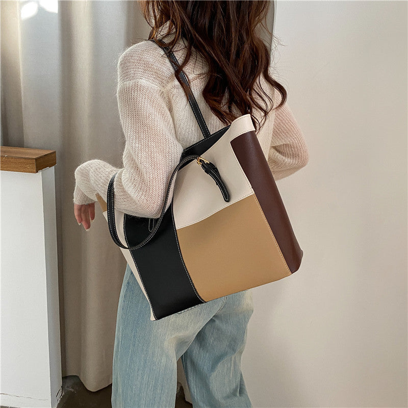 Wholesale large capacity tote bag women' s underarm bag trendy autumn portable