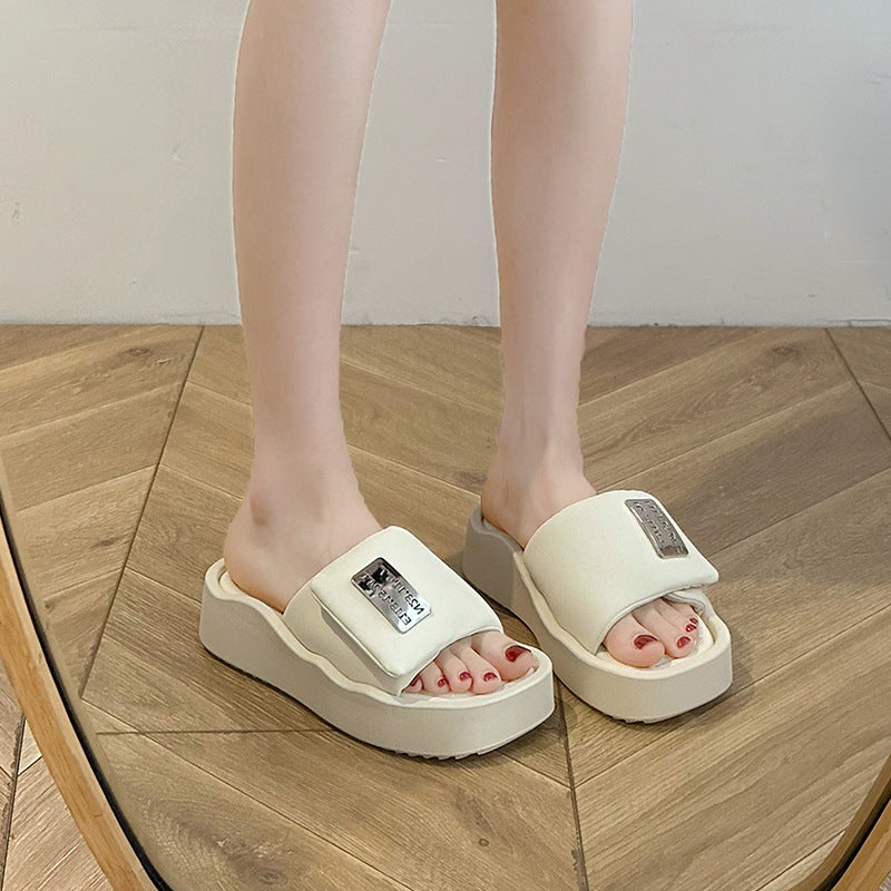 Wholesale Metal Velcro Sandals Slippers Women's Summer New Thick Bottom Shit Feeling Beach Slippers