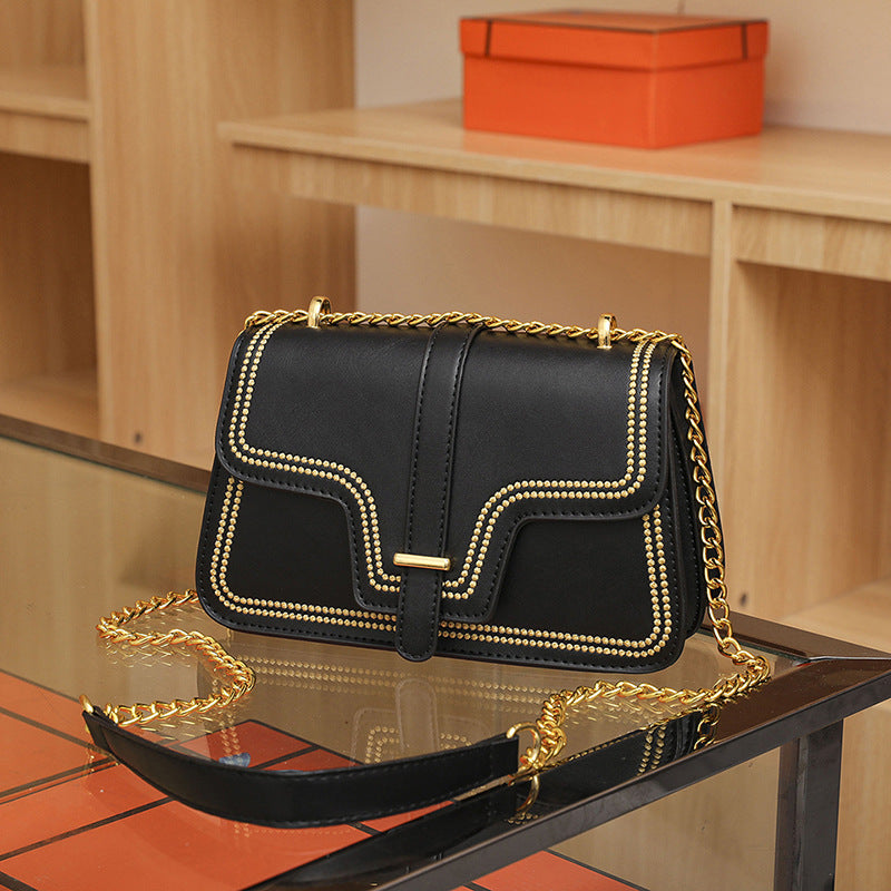 Wholesale 2023 Retro Contrast Color Chain Shoulder Crossbody Bag