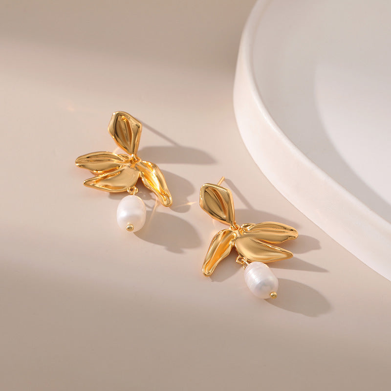 Wholesale Pearl S925 Silver Needle Leaf Plated 18K Real Gold Earrings