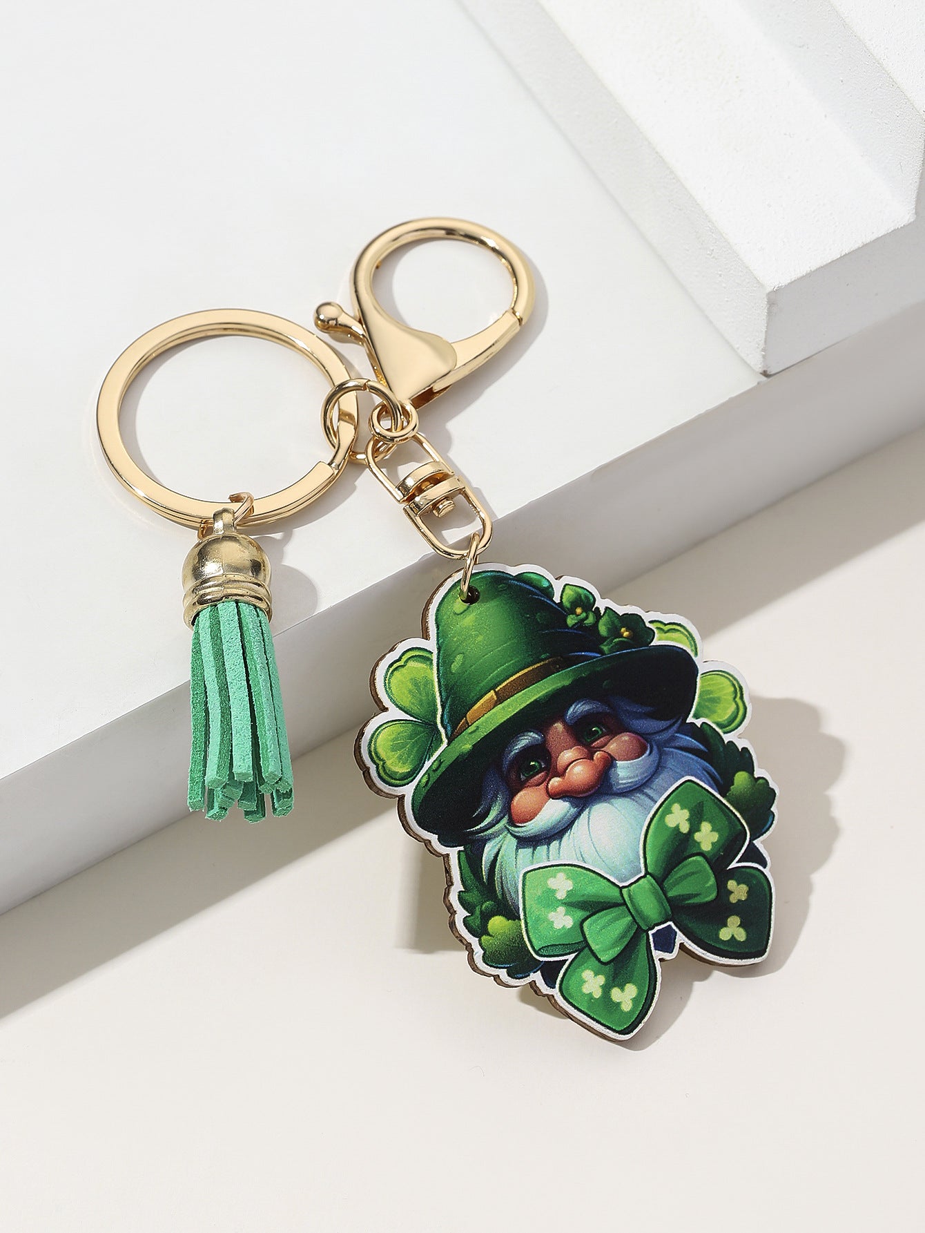 Wholesale St. Patrick's Day Green Shamrock Wooden Keychain