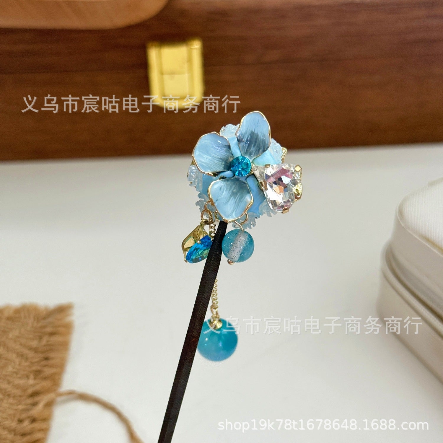Wholesale 2pcs Through-Hole Beads DIY Mobile Phone Chain Bag Pendant Material