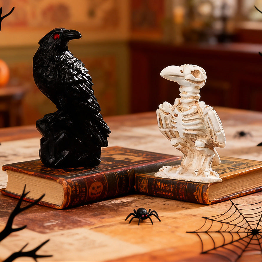 Wholesale  Resin Skeleton Crow Figurine Spooky Gothic Home Decor Accent Gift For Party
