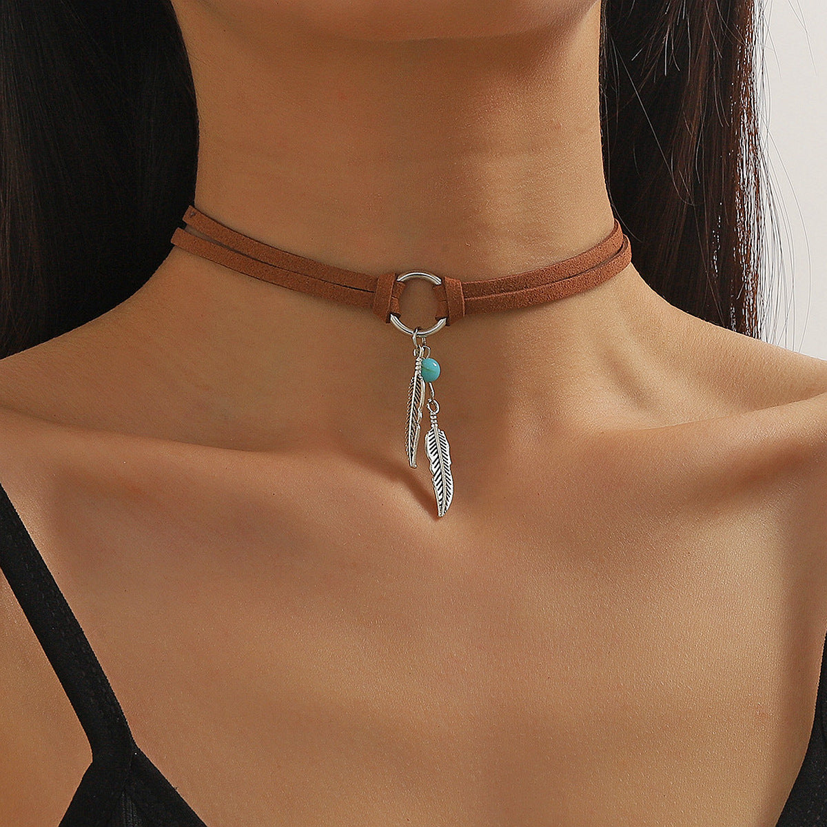 Wholesale Turquoise Pendant Vintage Leather Necklace