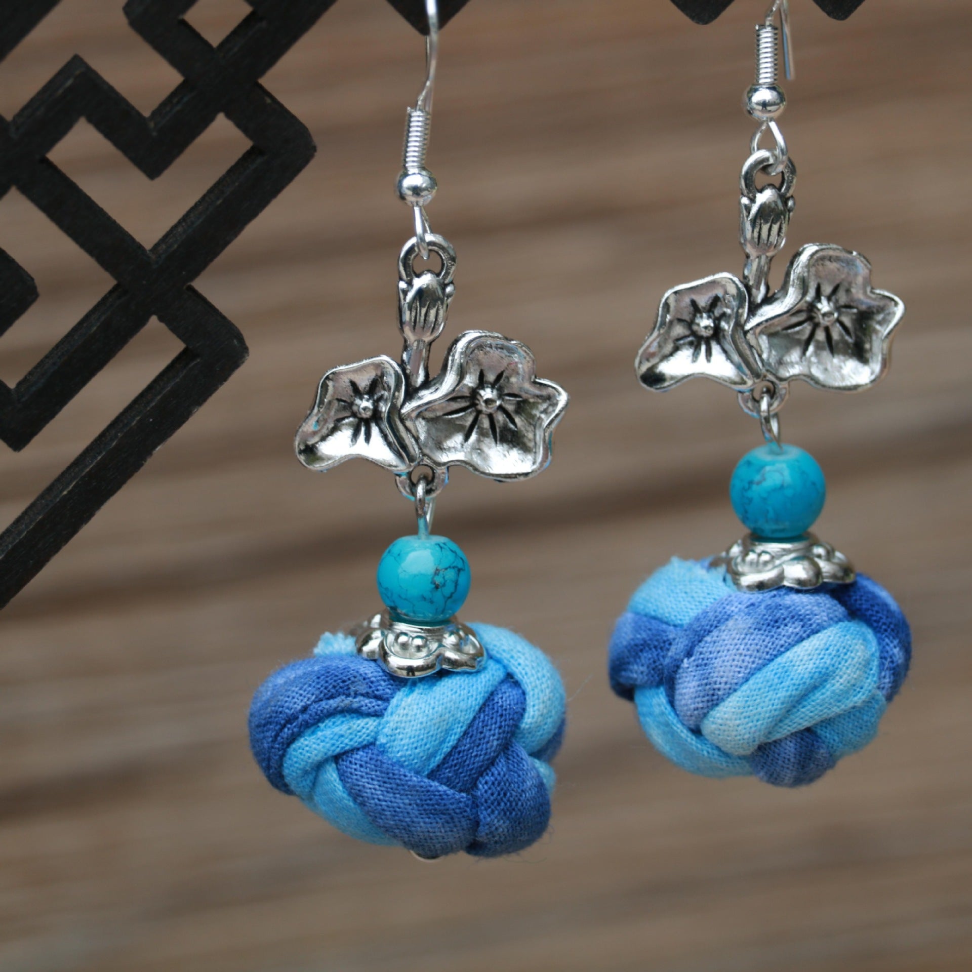 Wholesale Ethnic Style Women' s Blue-Dyed Fabric Earrings  Tie-Dye Mid-Length Earrings