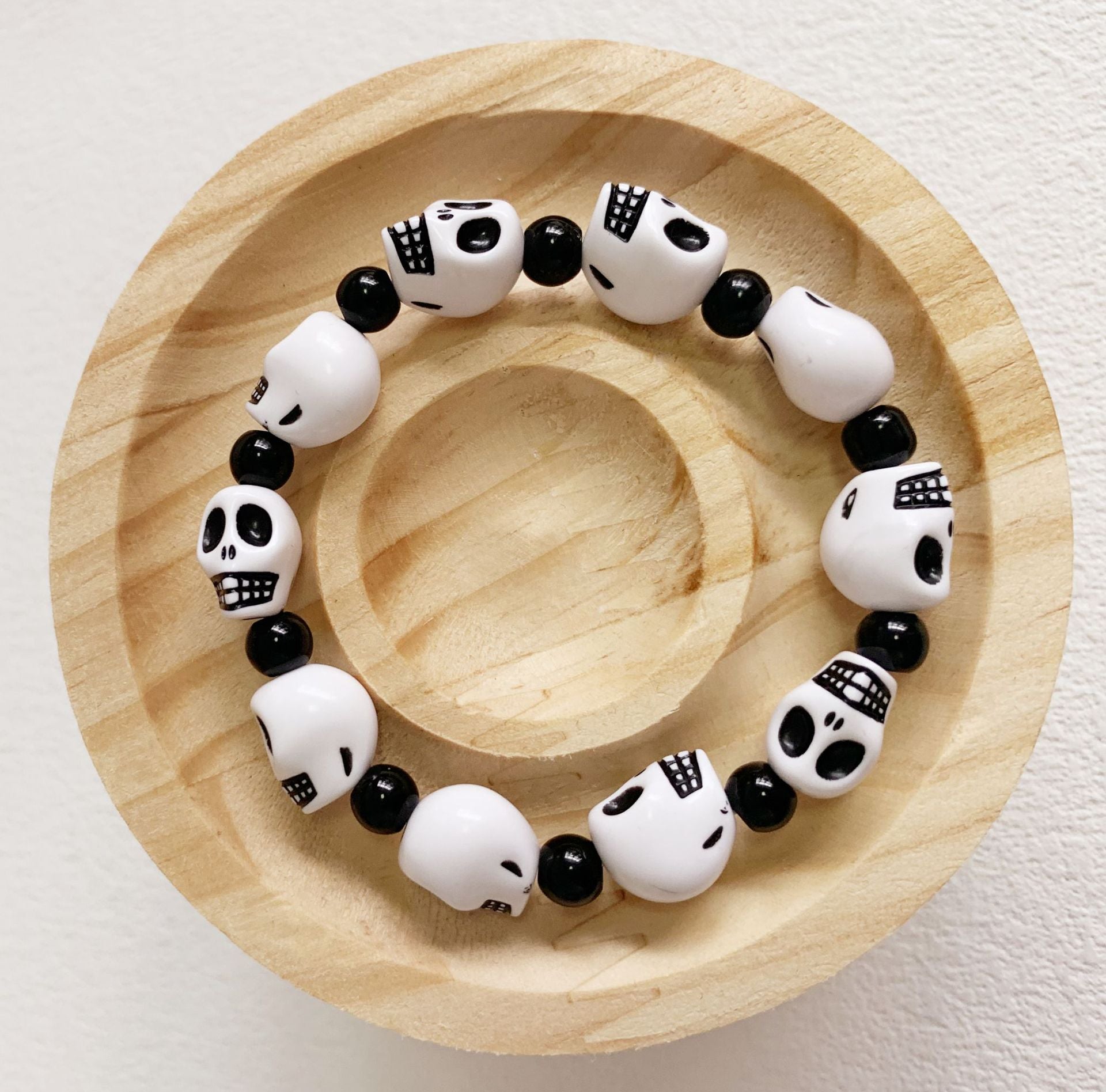 Wholesale Halloween Skull Resin Bracelet