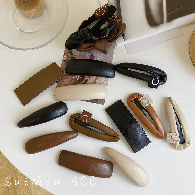 Wholesale Smiley Face Hollow Water Drop Hair Clip