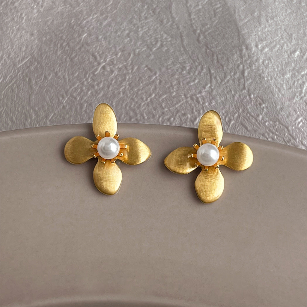 Wholesale Golden brushed frosted geometric earrings