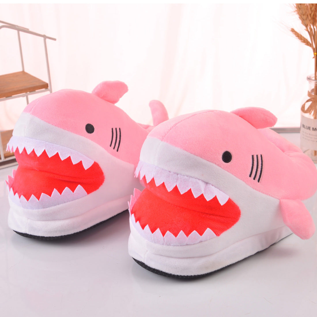 Wholesale Plush Thickened Winter Shark Slippers
