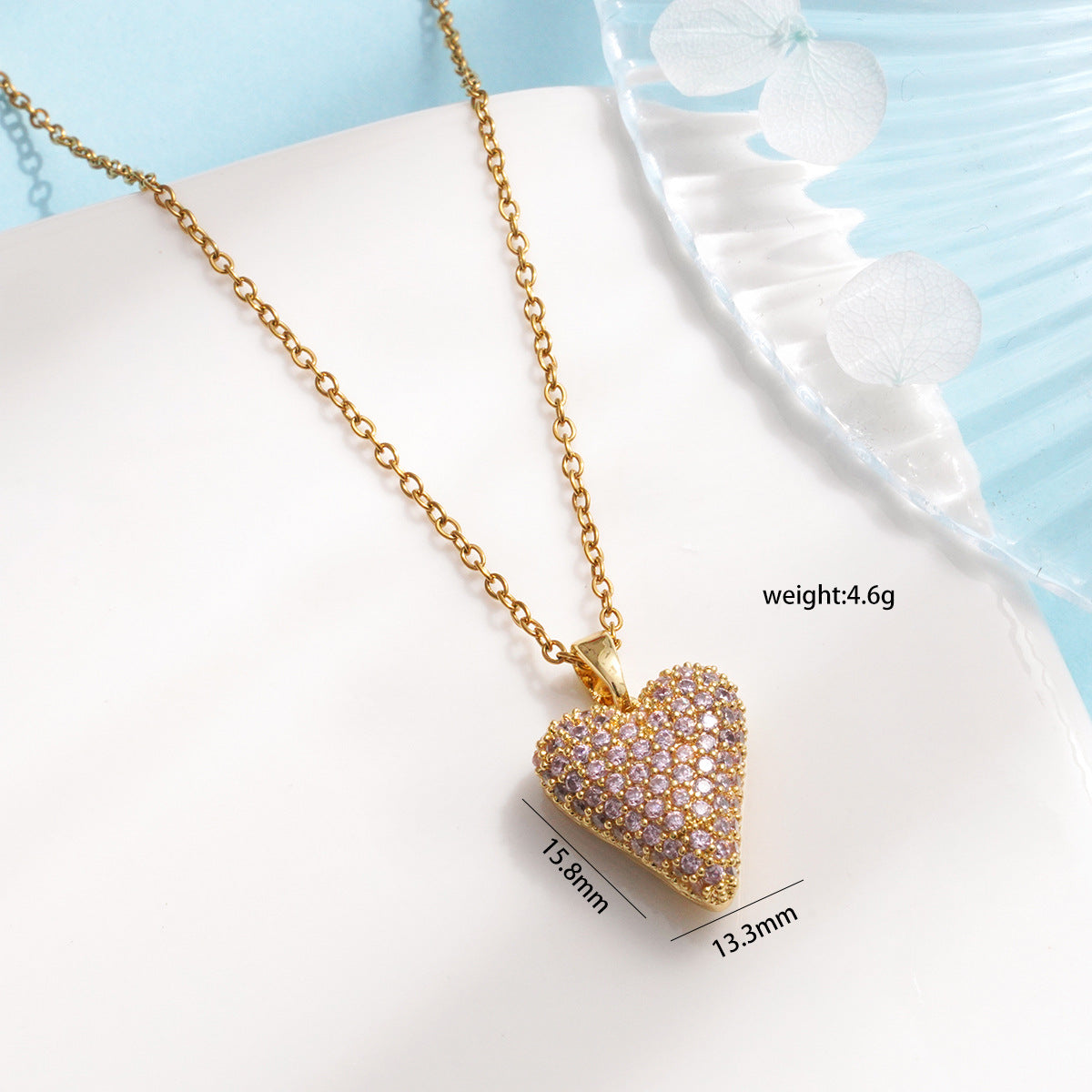 Wholesale Love Crown Necklace Pendant Personalized  Accessories