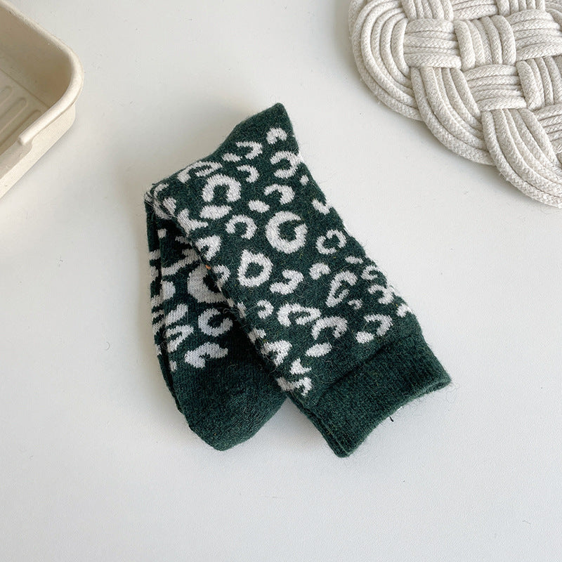 Wholesale Leopard Print Socks, Medium Tube Socks, Winter Warm Wool Socks