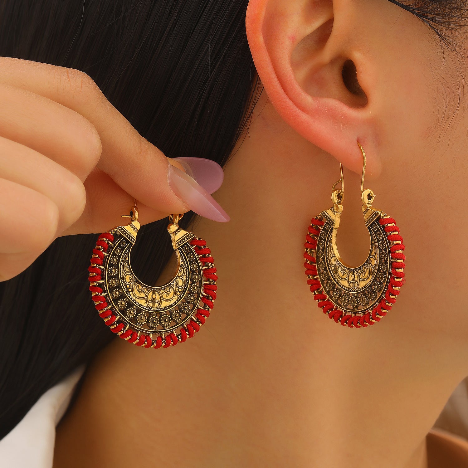 Wholesale Antique Gold Bohemian Hollow Carved Earrings For Women Trendy Gift Boutique Resale Fashion Accessory