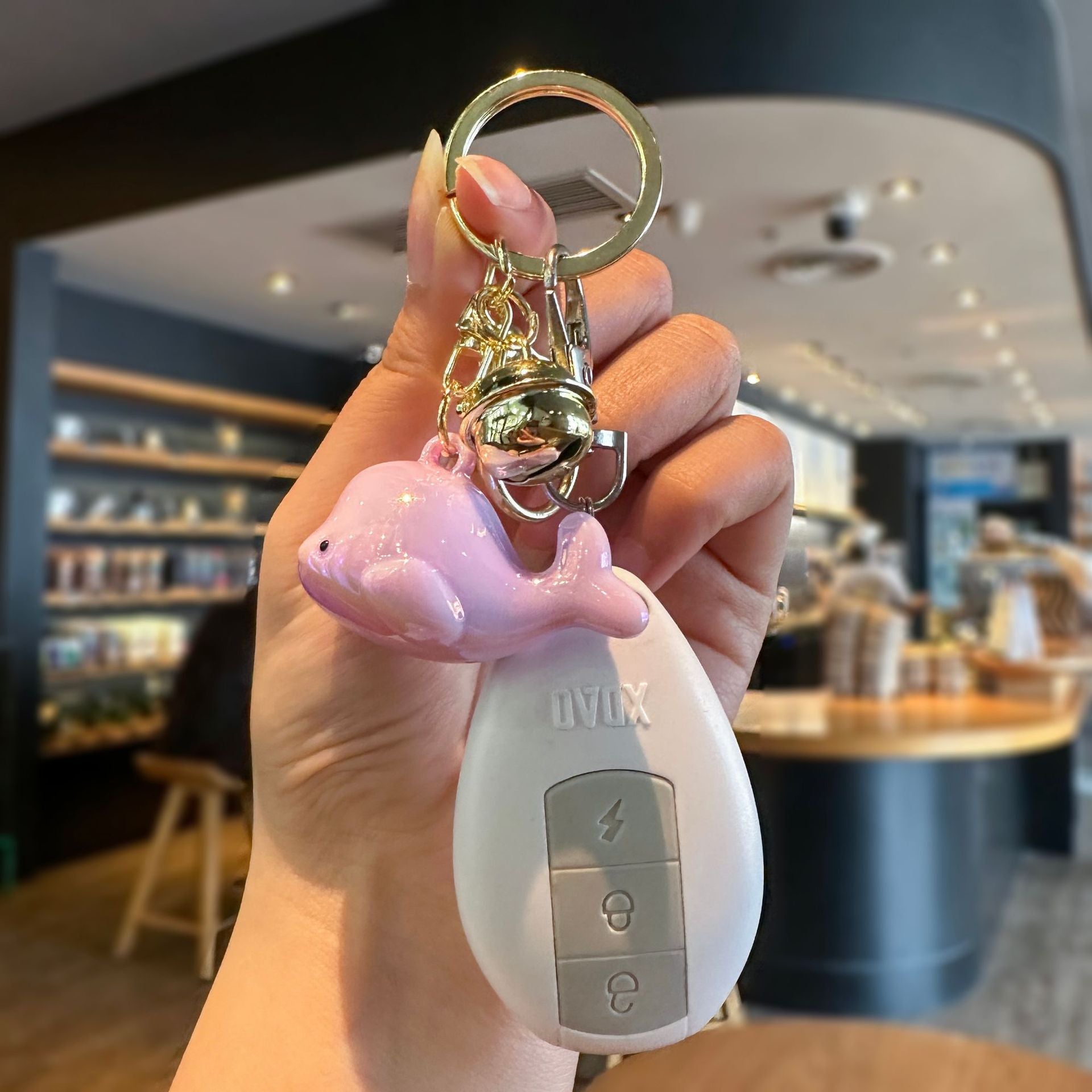 Wholesale Electroplating Colorful Dolphin Color Changing Bell Acrylic Keychain