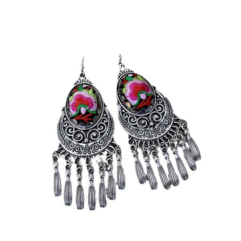 Wholesale Chinese Retro Alloy Earrings