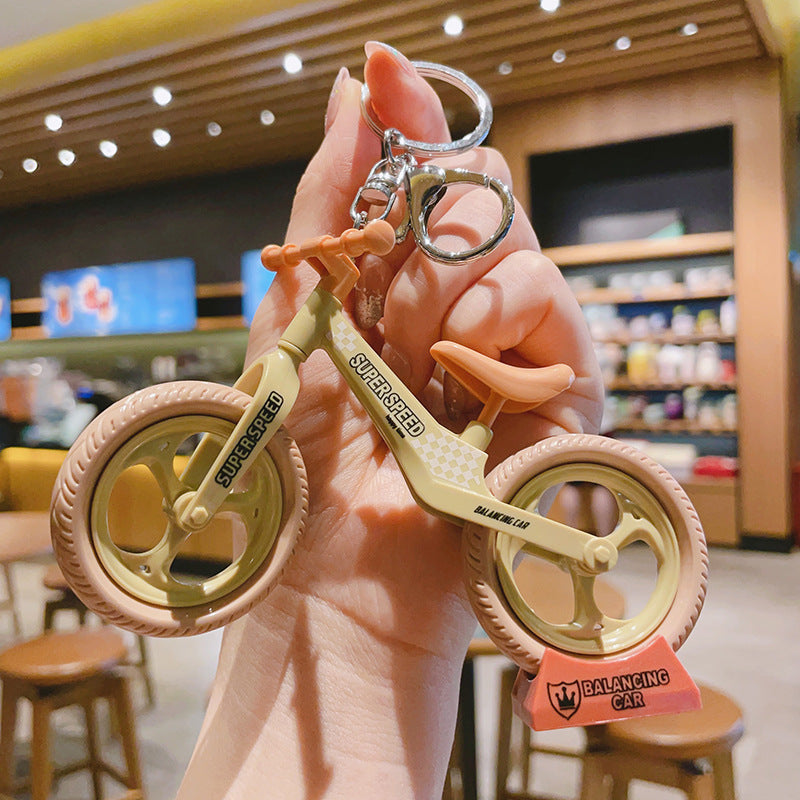 Wholesale Plastic Bicycle Keychain