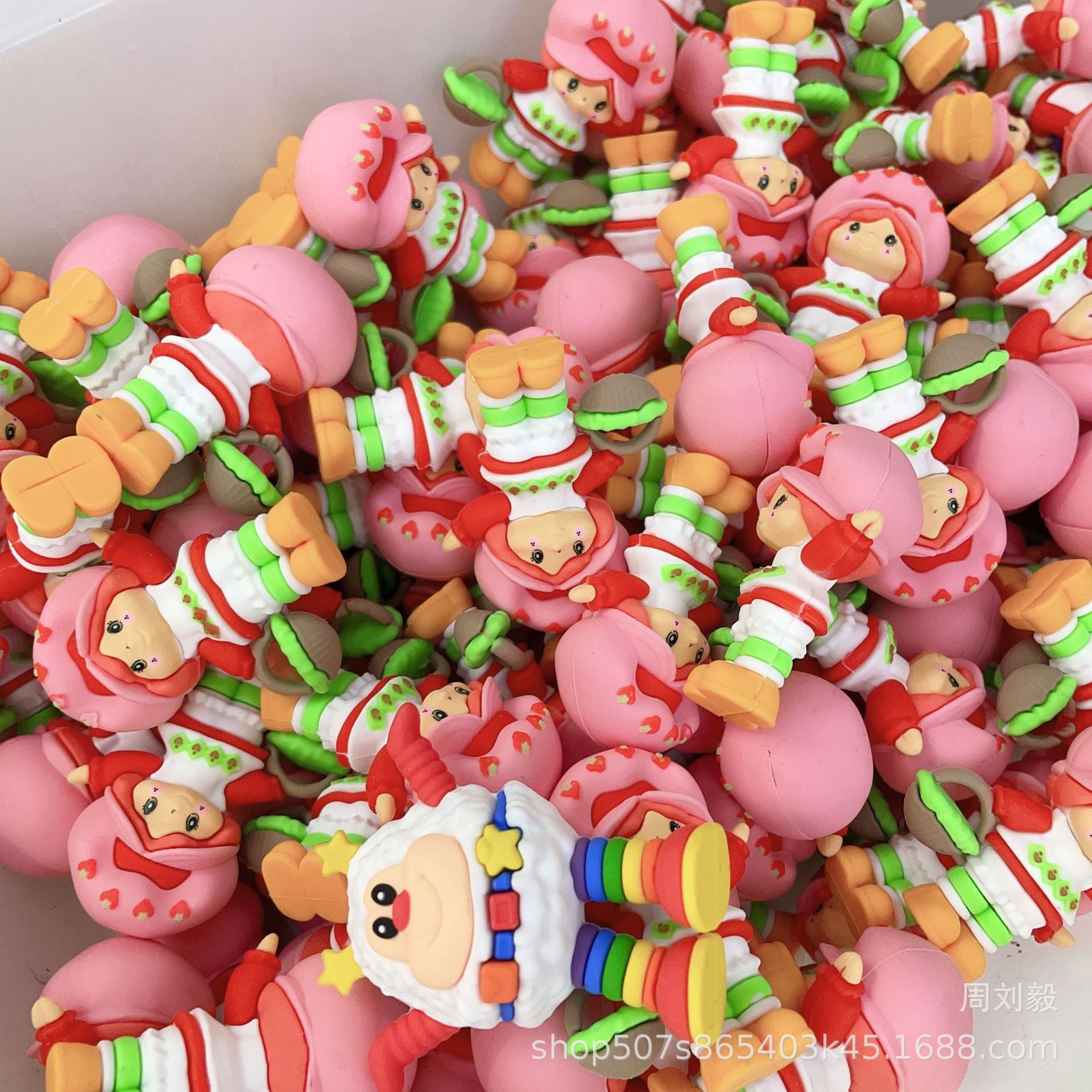 Wholesale Mixed batch live streaming hot selling soft rubber strawberry little girl DIY bead OLY Exclusive