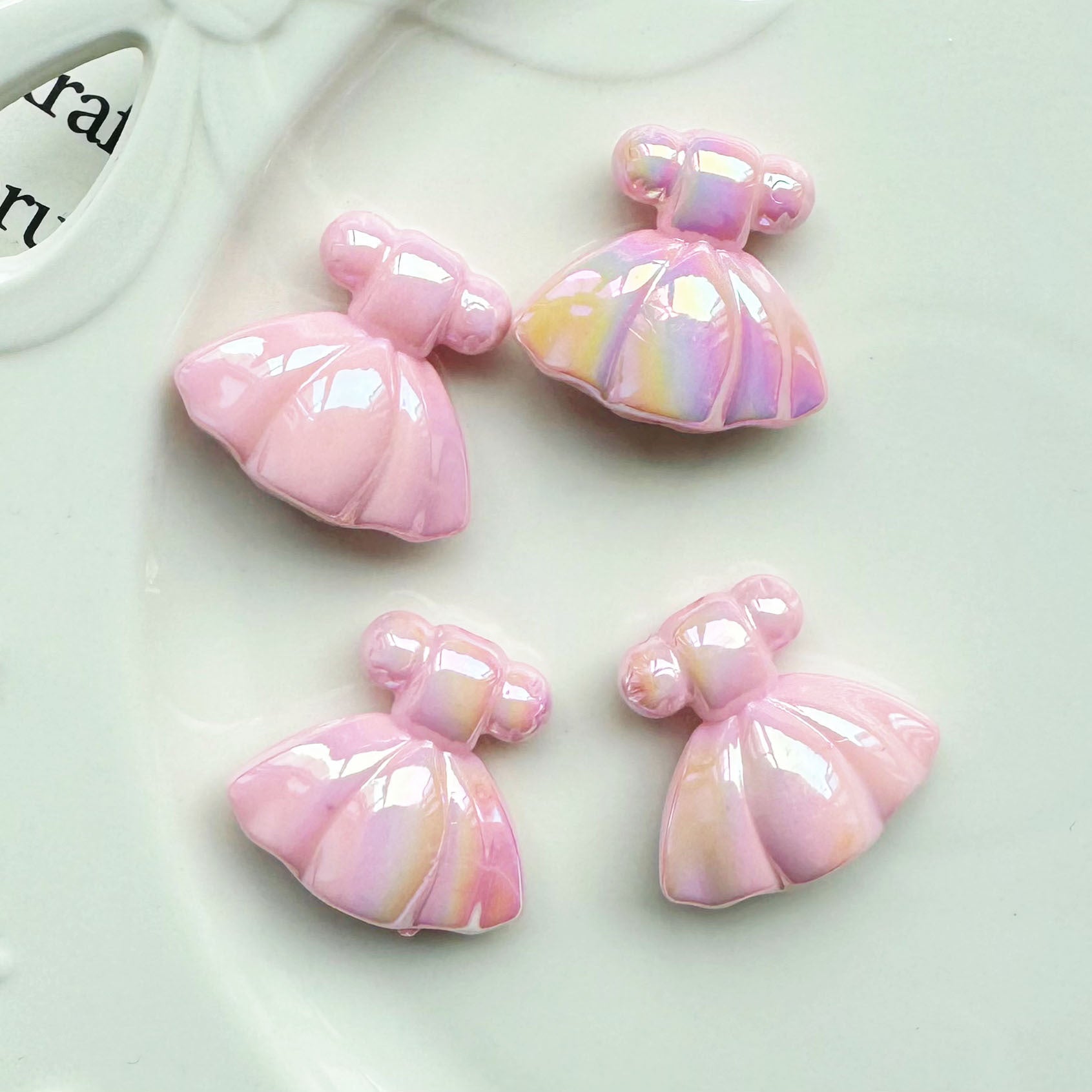 Wholesale 10pcs Colorful Beautiful Skirt Acrylic Beads