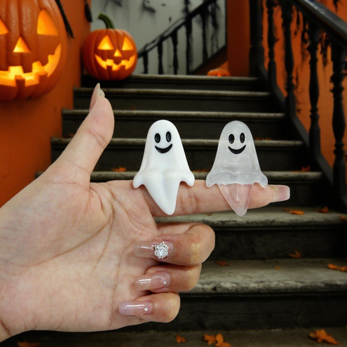Wholesale ghost combination 20 pieces of decorations for asking for candy