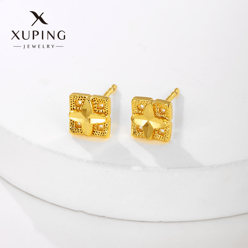 Wholesale Alloy Flower Simple and Compact Mini Summer High-end Fashion Earrings