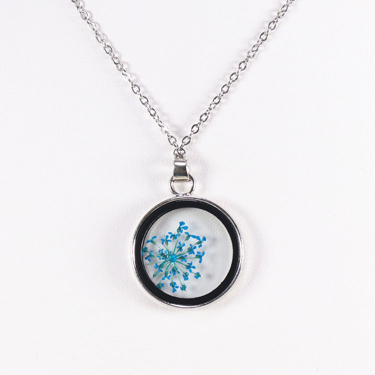 Wholesale 10pcs Four-leaf Clover Daisy Baby's Breath Pendant Necklace