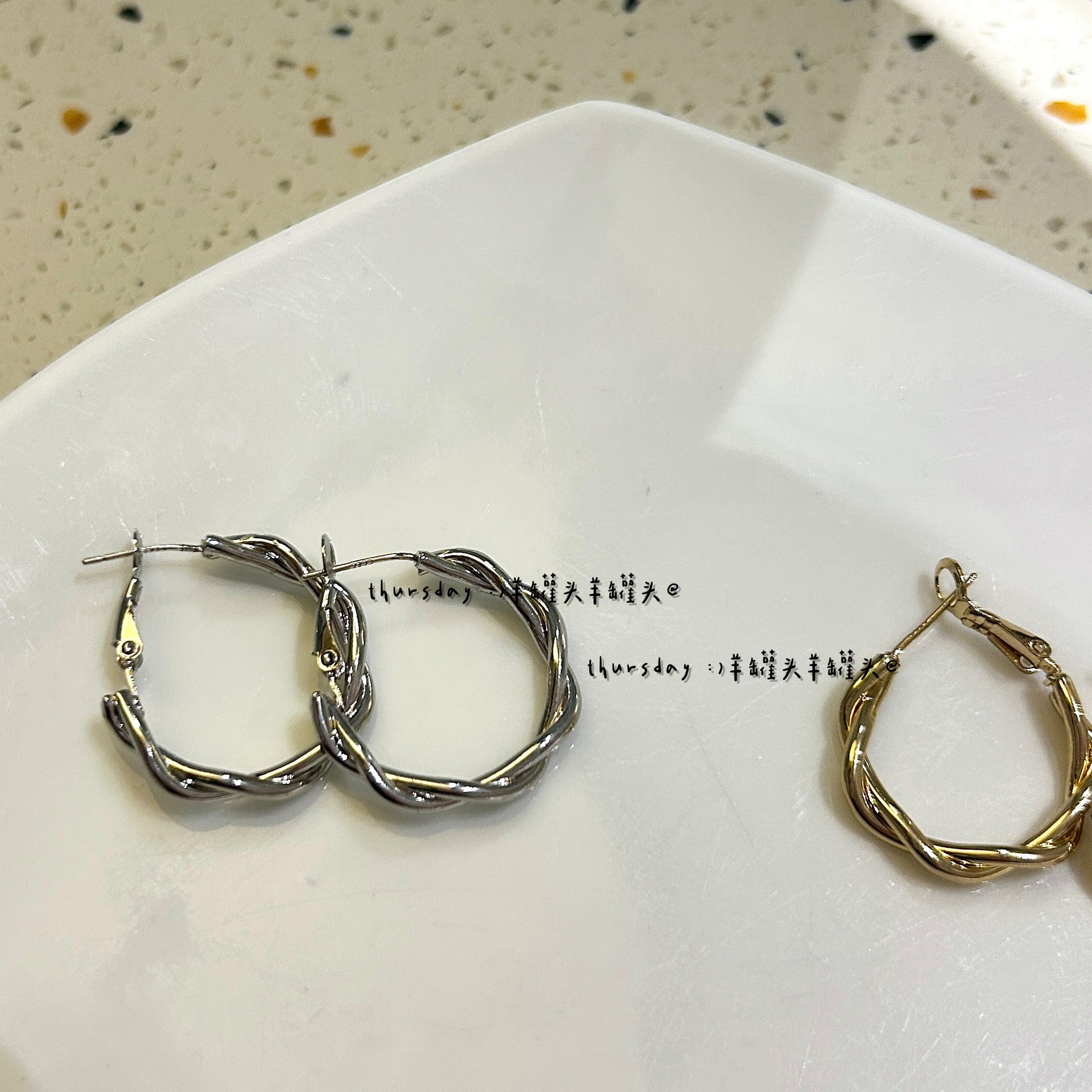 Wholesale Exaggerated glossy metal circle earrings