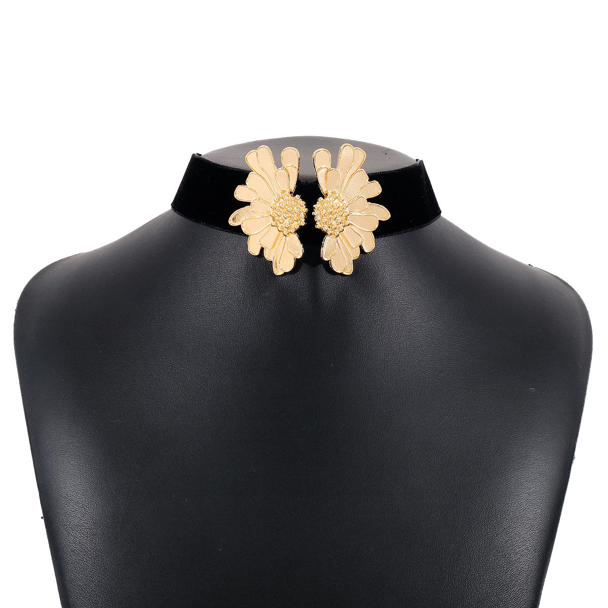 Wholesale Vintage Flower Flocking Oil Drop Clavicle Necklace