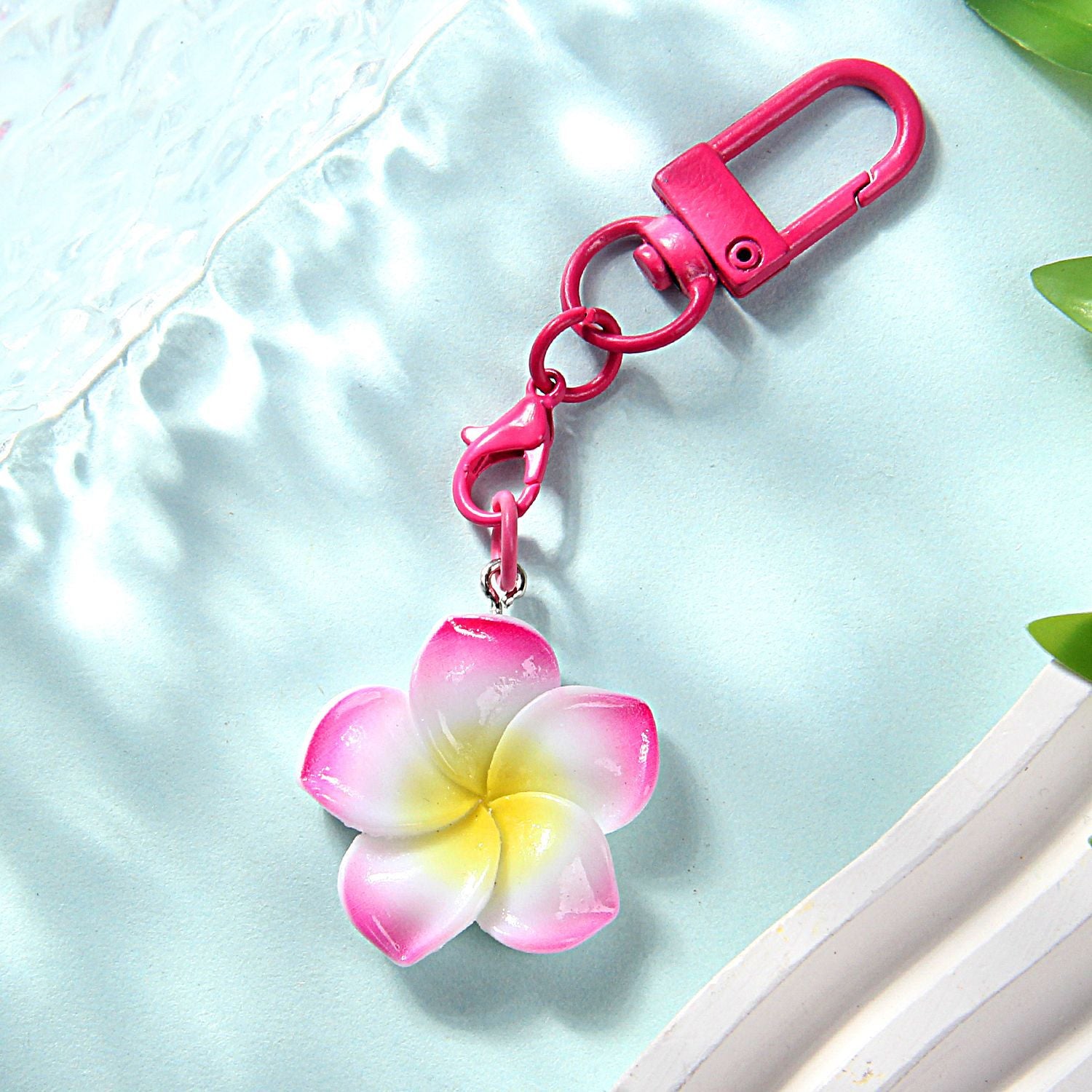 Wholesale 10pcs/pack Small fresh air key chain pendant two-color spray-painted egg flower