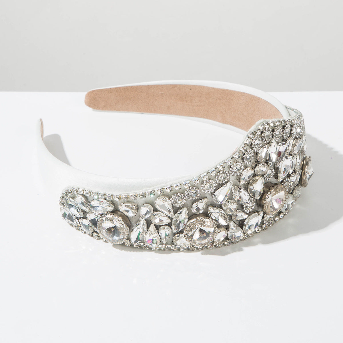 Wholesale Baroque retro colored glass super sparkling crown headband