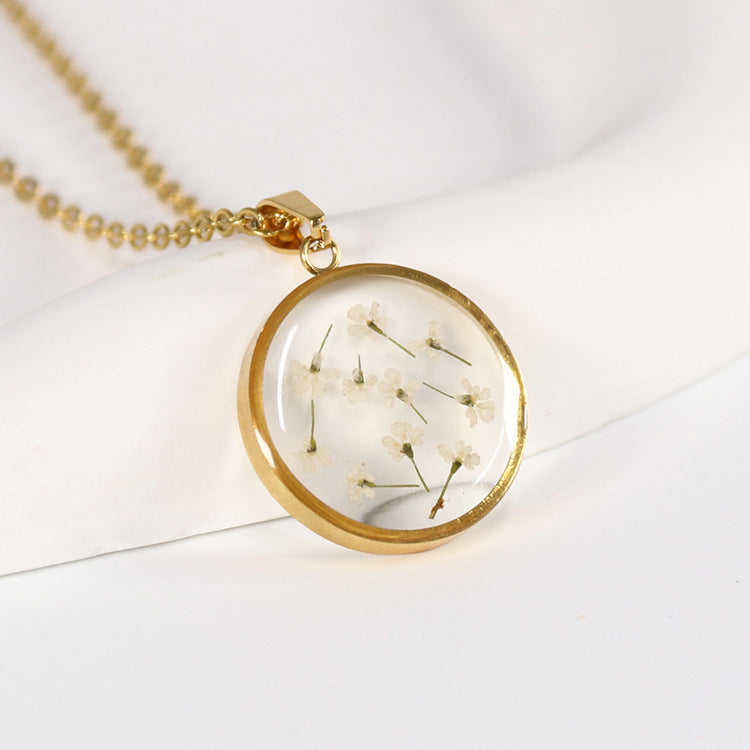 Wholesale 6pcs Simple Resin Stainless Steel Round Dripping Glue Dried Flower Necklace