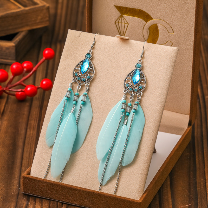 Wholesale Waterdrop Feather Retro Dot Diamond Chain Small Fresh Earrings