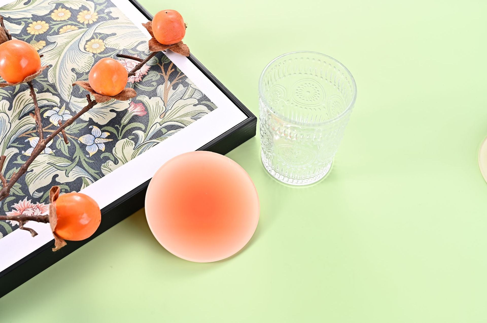 Wholesale Transparent acrylic colored desktop insulation and anti scalding cup mat