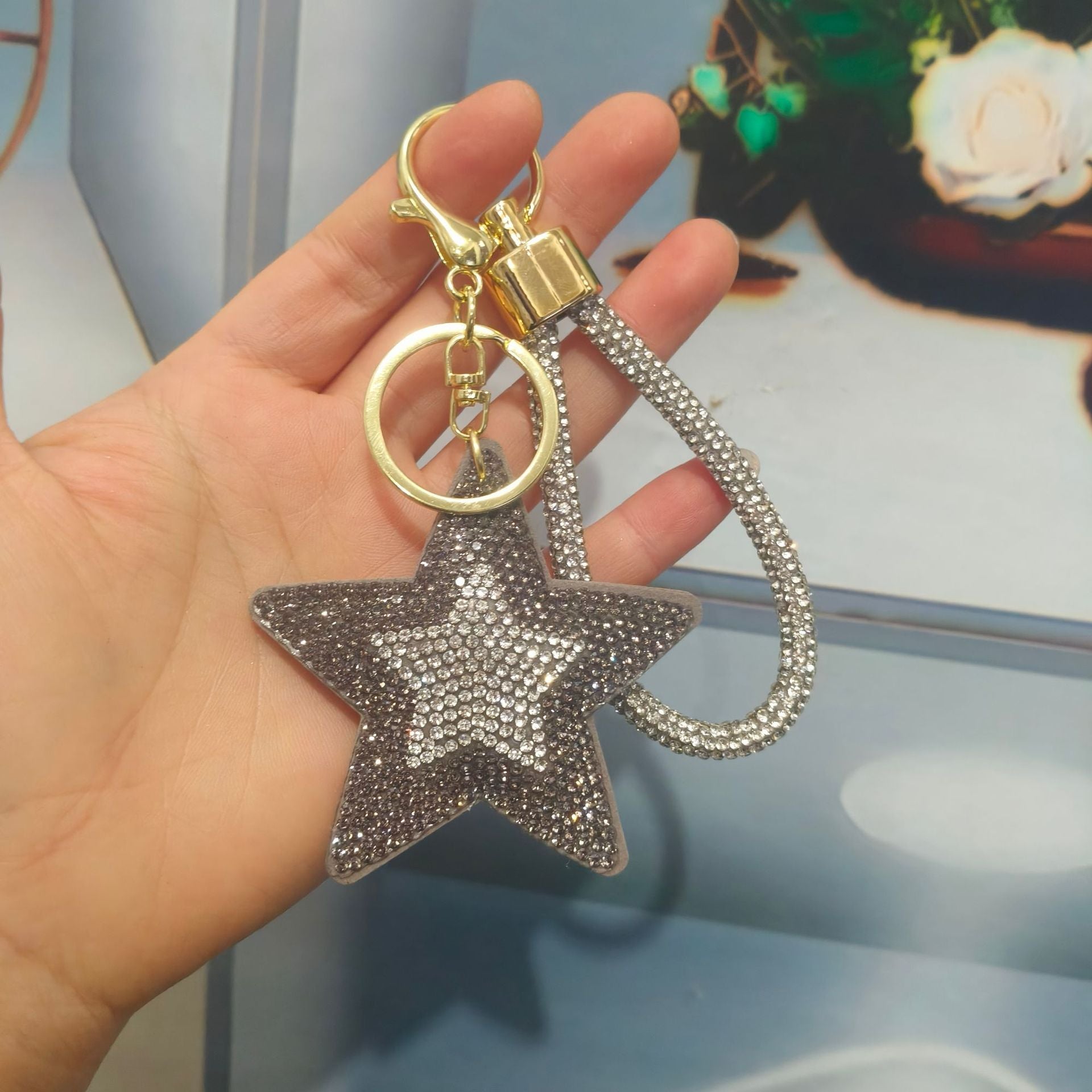 Wholesale Colorful cartoon pentagram diamond studded keychain