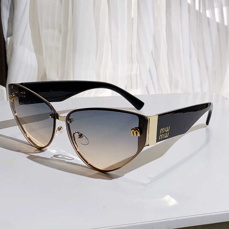 Wholesale Letter Cat Eye Retro Sunglasses