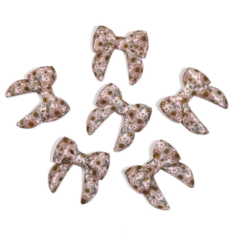 Wholesale 10pcs DIY 3D silicone printed bow tie with through-hole design and focal beads