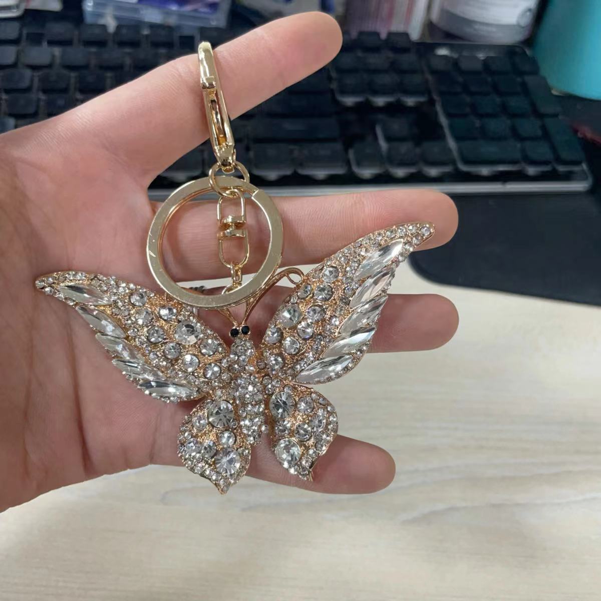 Wholesale Colored crystal rhinestone butterfly animal Metal Keychain