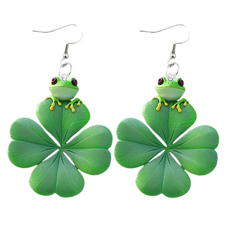 Wholesale St.  Patrick' s Day frog and four-leaf clover acrylic earrings