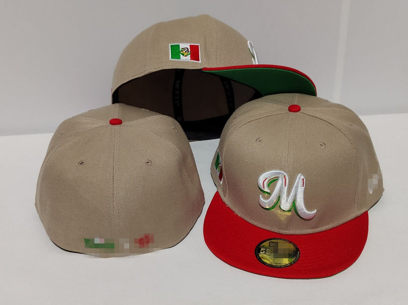 Wholesale M Embroidery Fully Enclosed Letters Non-adjustable Baseball Cap