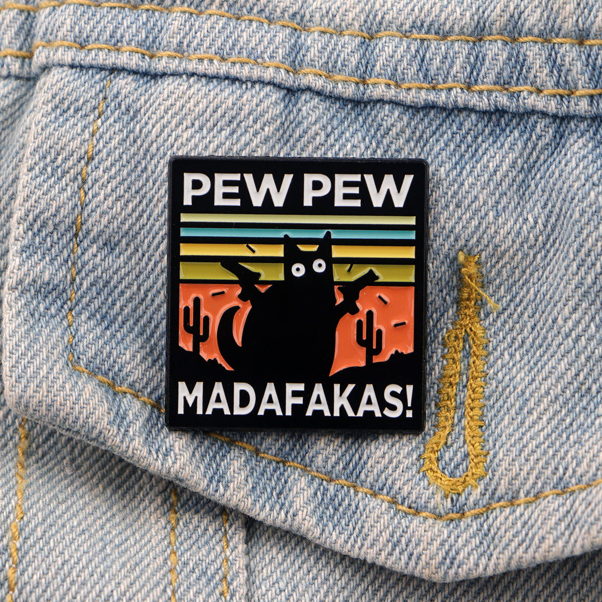 Wholesale Cute Black Cat Brooch Cartoon Metal Badge Clothing Brooch Accessories