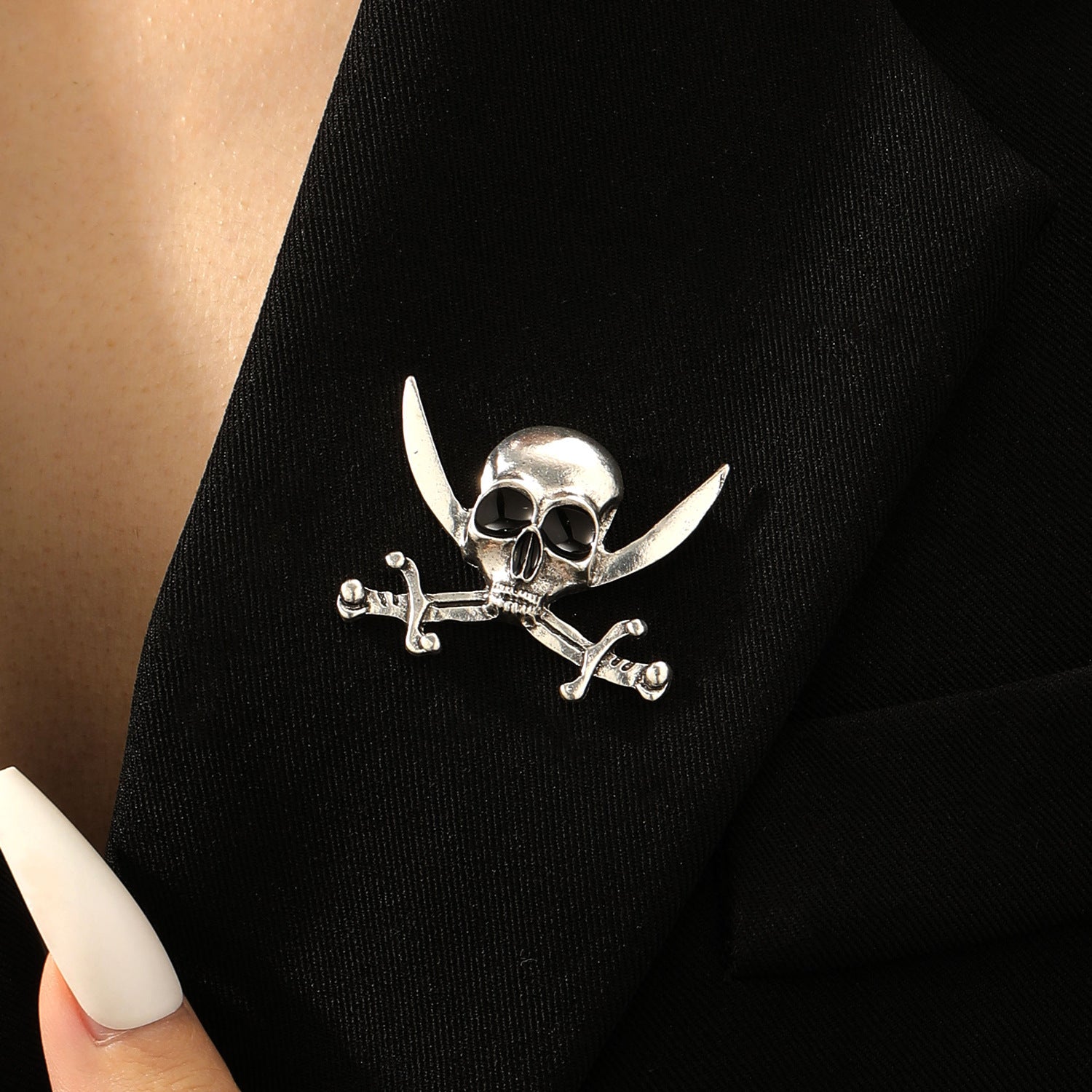 Wholesale Antique Silver Alloy Rhinestone  Brooch Pin  Gothic f Suit Jewelry Accessory