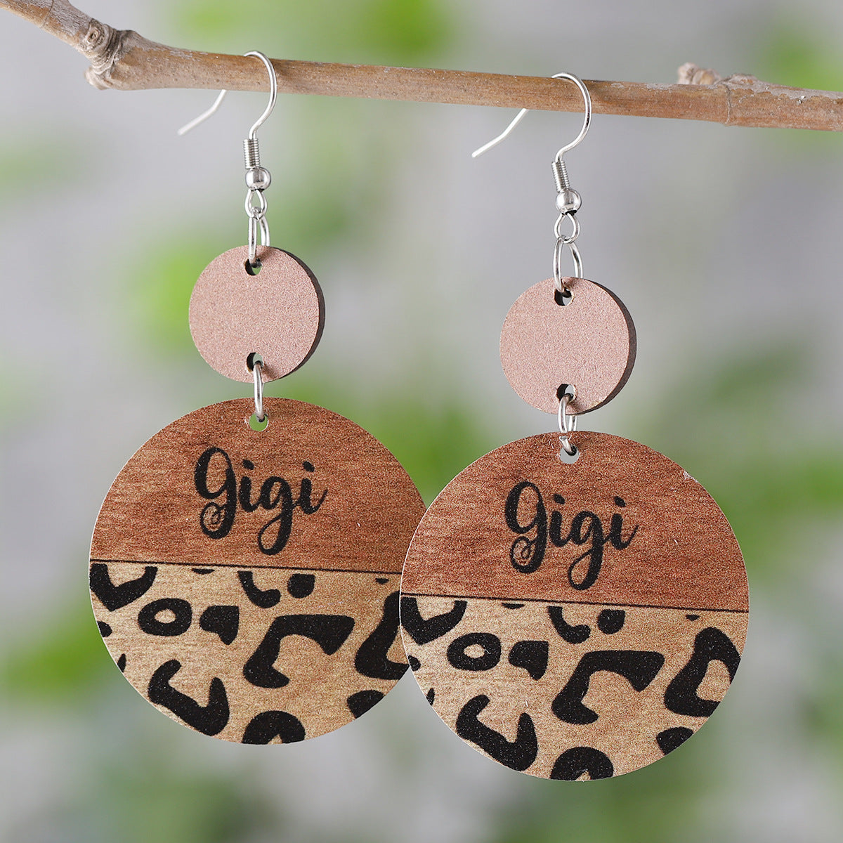 Wholesale Mother' s Day Leopard GIGI MAMA Pendant Wooden Double-sided Earrings